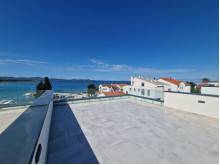 Apartament z tarasem na dachu w Zadar-Diklo