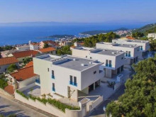 Nowoczesna willa s basenem, Makarska