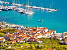 Apartament w nowoczesnym nowym budynku, 250 m od plaży - Seget Donji