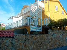 Dom z apartamentami w Čiovo